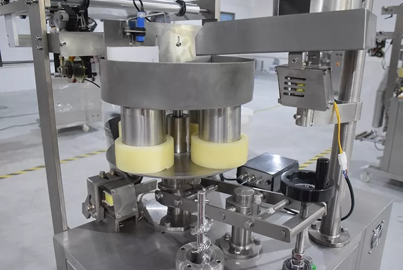 chips packing machine