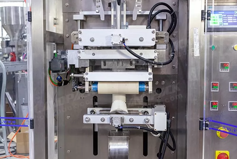 paste filling machine