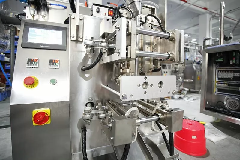 liquid packing machine