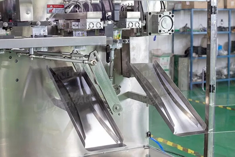 horizontal form fill seal machine