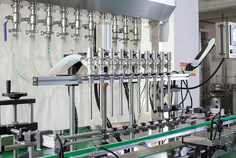 sanitizer bottling machine