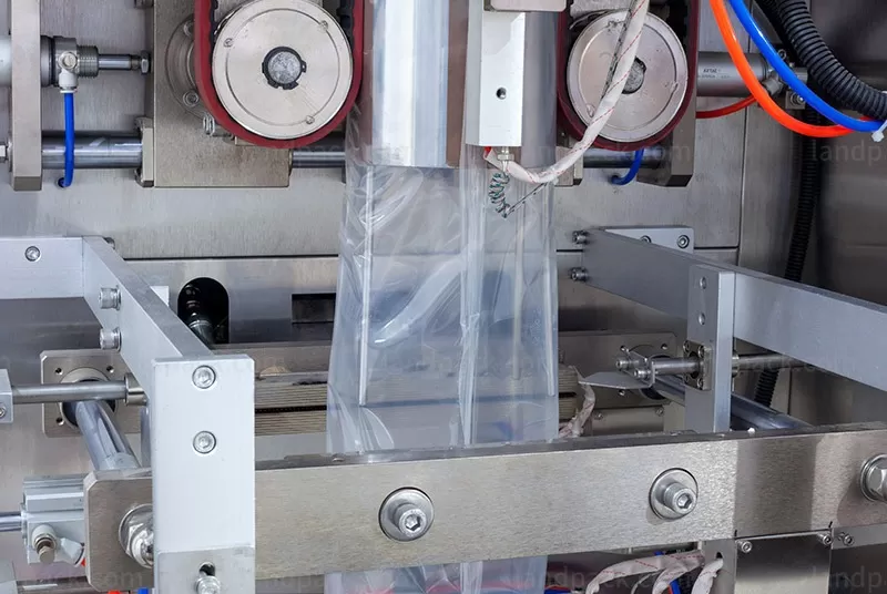 máquina de formado y llenado vertical